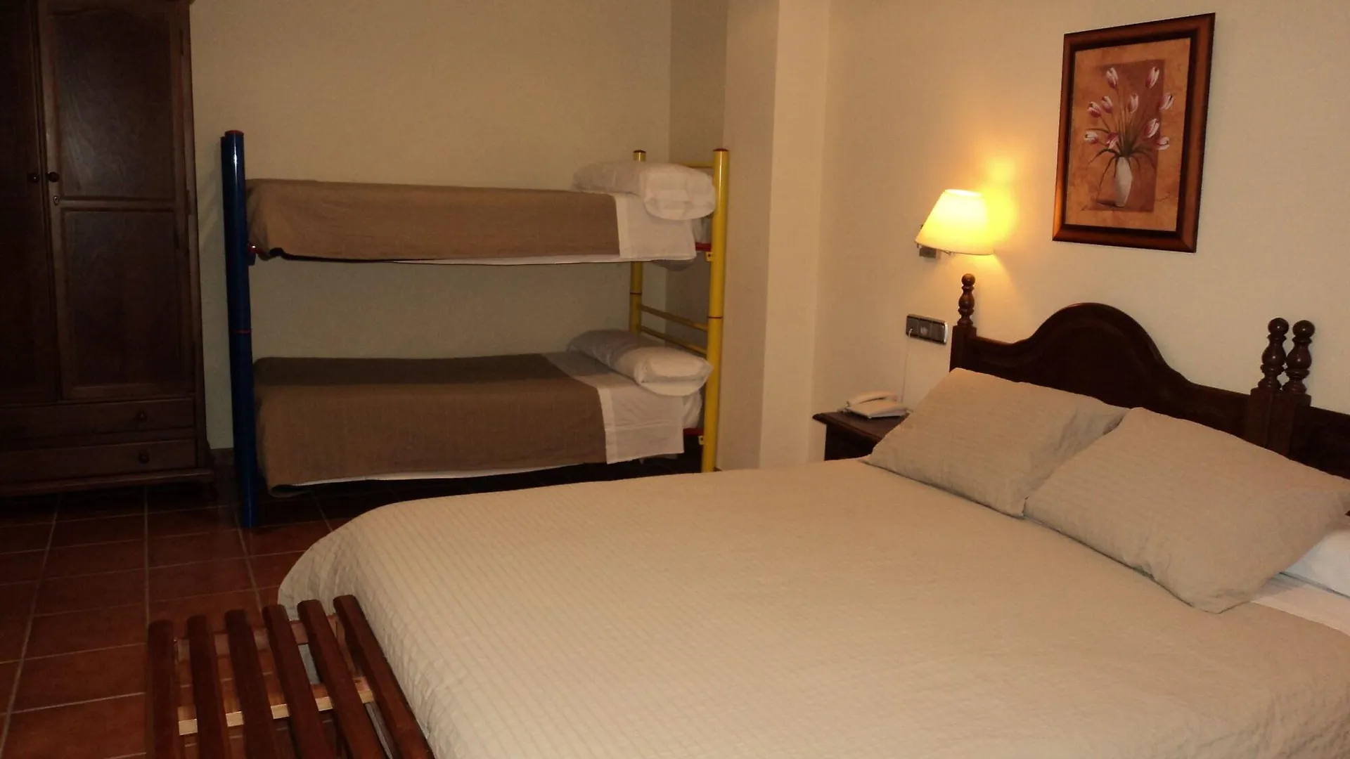 Hotel Encina Centenaria 莫纳奇尔 2*,