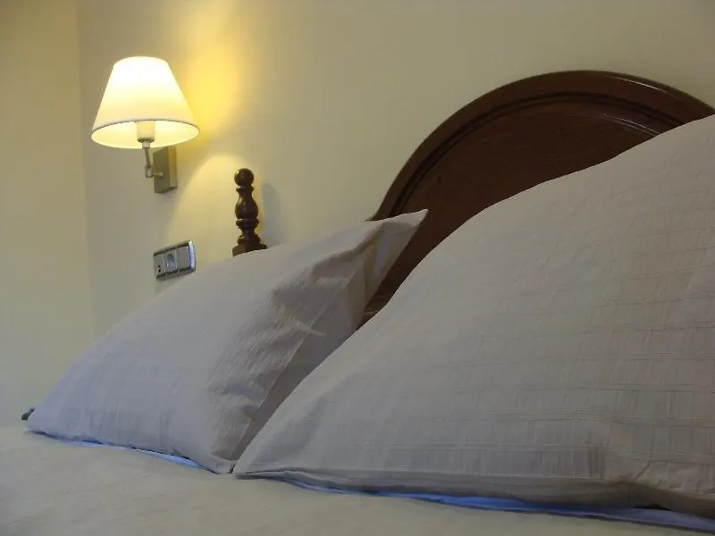 Hotel Encina Centenaria 莫纳奇尔