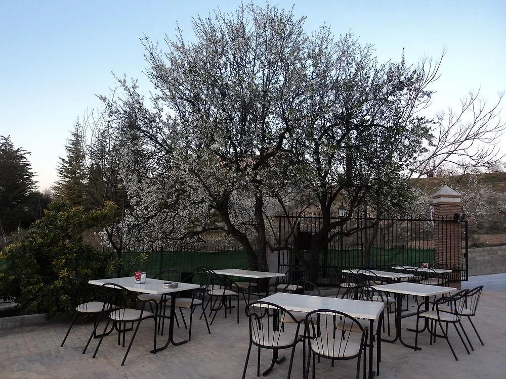 Hotel Encina Centenaria 莫纳奇尔